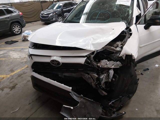 2T3H1RFV7MW169196 Toyota RAV4 LE