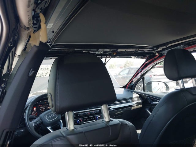Audi Q7 55 Premium 2019 WA1VAAF72KD010144 Image 18