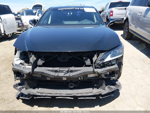 Lexus ES 300H 2024 58ADA1C14RU043792 Image 13