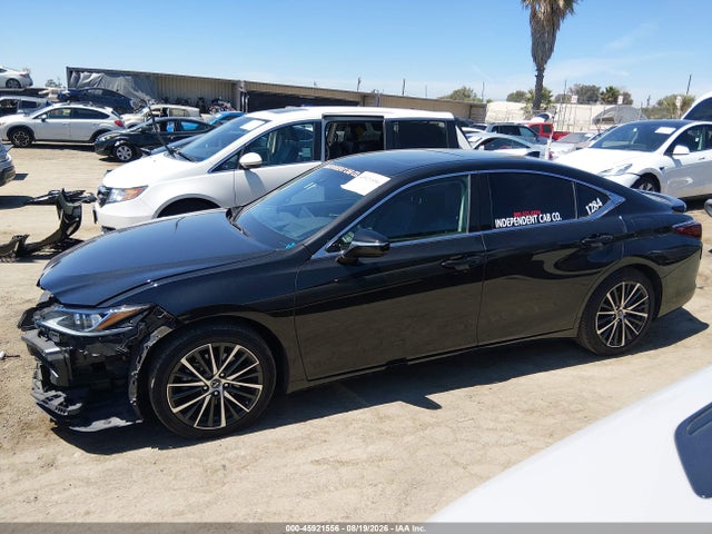 Lexus ES 300H 2024 58ADA1C14RU043792 Image 15