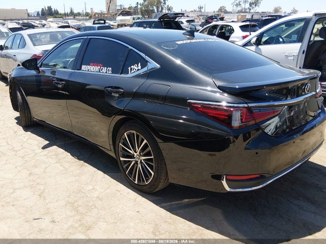 Lexus ES 300H 2024 58ADA1C14RU043792 Image 3