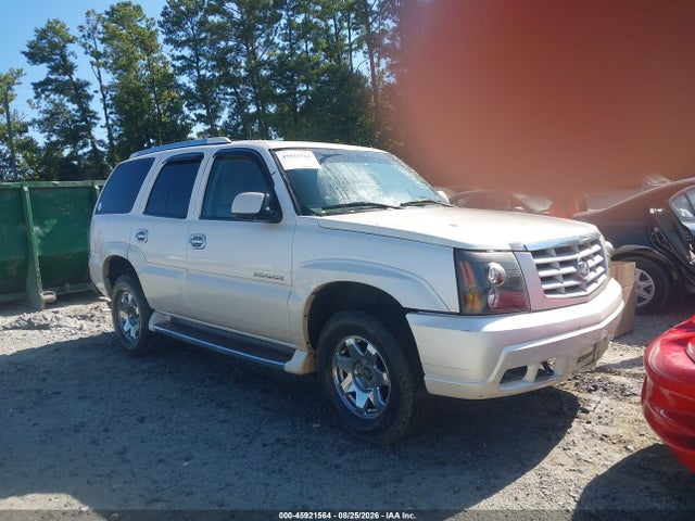 45921564 :رقم المزاد ، 1GYEK63N62R210279 vin ، 2002 Cadillac Escalade Standard مزاد بيع