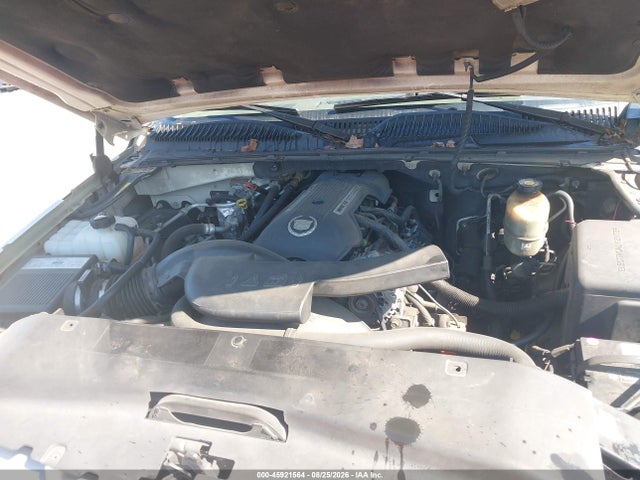 45921564 :رقم المزاد ، 1GYEK63N62R210279 vin ، 2002 Cadillac Escalade Standard مزاد بيع