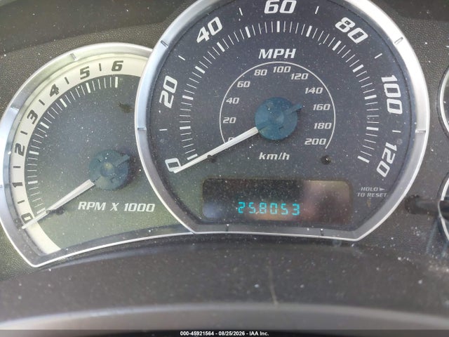 45921564 :رقم المزاد ، 1GYEK63N62R210279 vin ، 2002 Cadillac Escalade Standard مزاد بيع