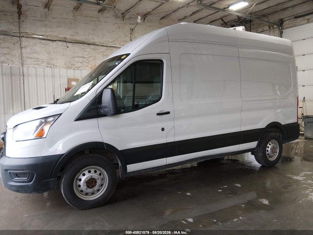 1FTBR2X80NKA63813 Ford Transit-250