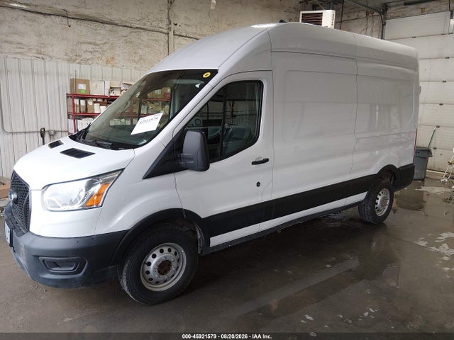 1FTBR2X80NKA63813 Ford Transit-250