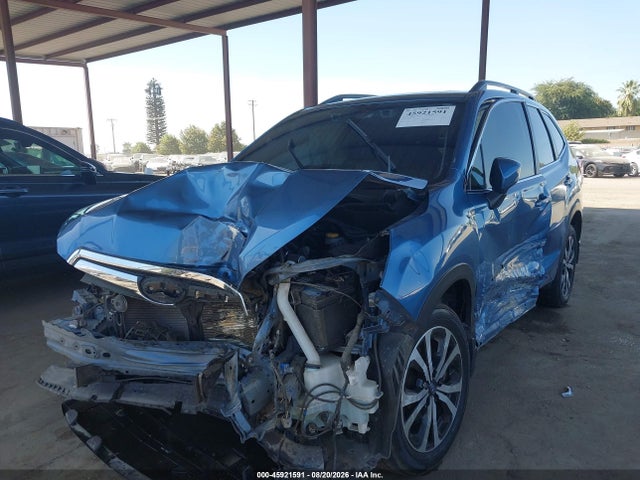 2019 Subaru Forester Limited მანქანა იყიდება აუქციონზე, vin: JF2SKASCXKH514394, აუქციონის ნომერი: 45921591