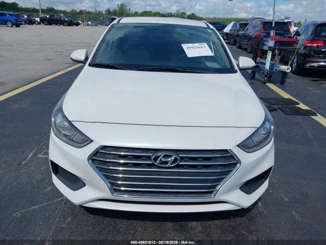 2022 Hyundai Accent Se მანქანა იყიდება აუქციონზე, vin: 3KPC24A65NE180303, აუქციონის ნომერი: 45921613