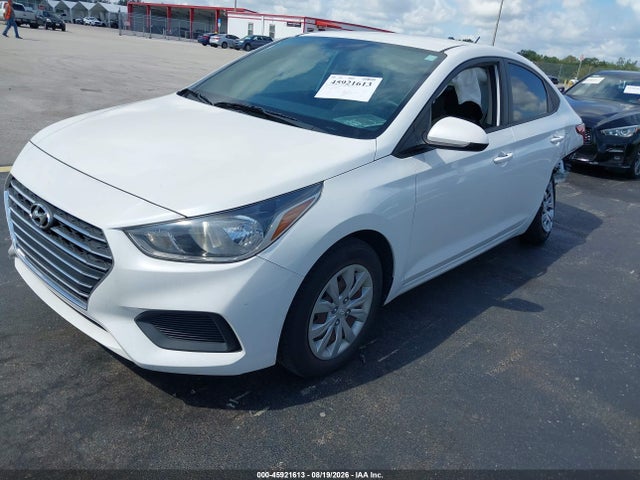 2022 Hyundai Accent Se მანქანა იყიდება აუქციონზე, vin: 3KPC24A65NE180303, აუქციონის ნომერი: 45921613