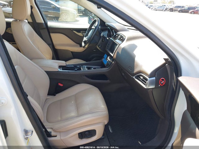 Jaguar F-pace 20d Prestige 2018 SADCK2FN2JA248837 Image 5