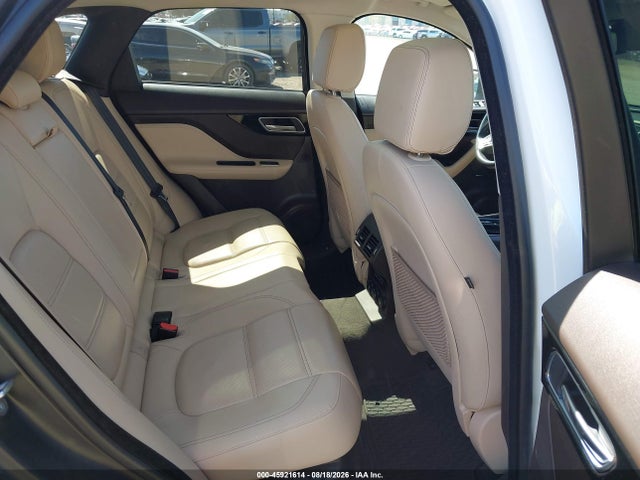 Jaguar F-pace 20d Prestige 2018 SADCK2FN2JA248837 Image 8