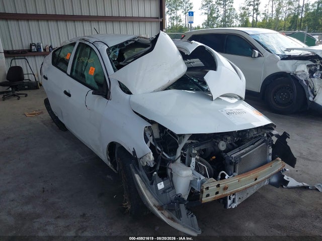 2017 Nissan Versa 1.6 S მანქანა იყიდება აუქციონზე, vin: 3N1CN7AP7HL860255, აუქციონის ნომერი: 45921619