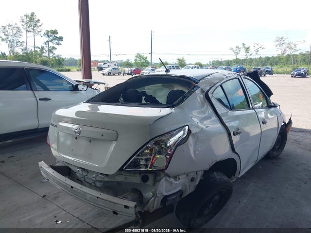 Aukcja sprzedaży 2017 Nissan Versa 1.6 S, vin: 3N1CN7AP7HL860255, numer aukcji: 45921619