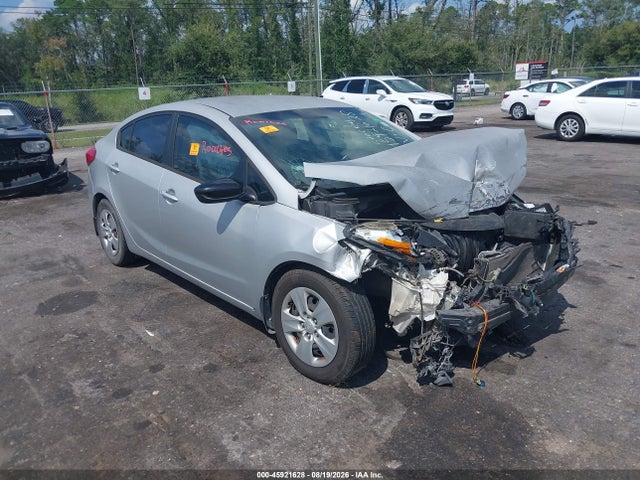Aukcja sprzedaży 2015 Kia Forte Lx, vin: KNAFK4A6XF5408772, numer aukcji: 45921628