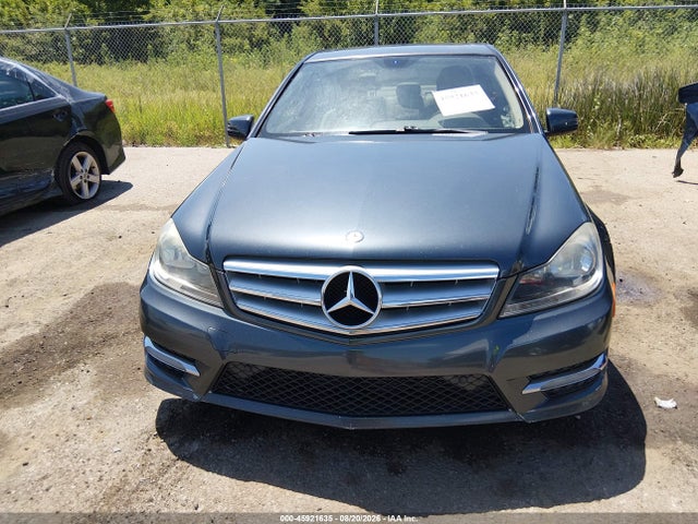 Продаж на аукціоні авто 2013 Mercedes-benz C 250 Sport, vin: WDDGF4HB5DA776866, номер лоту: 45921635