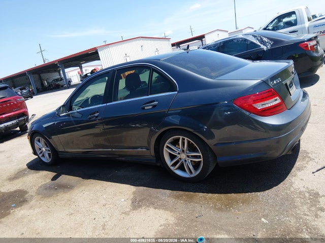 Продаж на аукціоні авто 2013 Mercedes-benz C 250 Sport, vin: WDDGF4HB5DA776866, номер лоту: 45921635