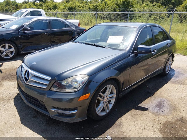Продаж на аукціоні авто 2013 Mercedes-benz C 250 Sport, vin: WDDGF4HB5DA776866, номер лоту: 45921635