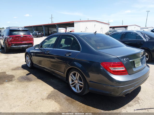 Продаж на аукціоні авто 2013 Mercedes-benz C 250 Sport, vin: WDDGF4HB5DA776866, номер лоту: 45921635