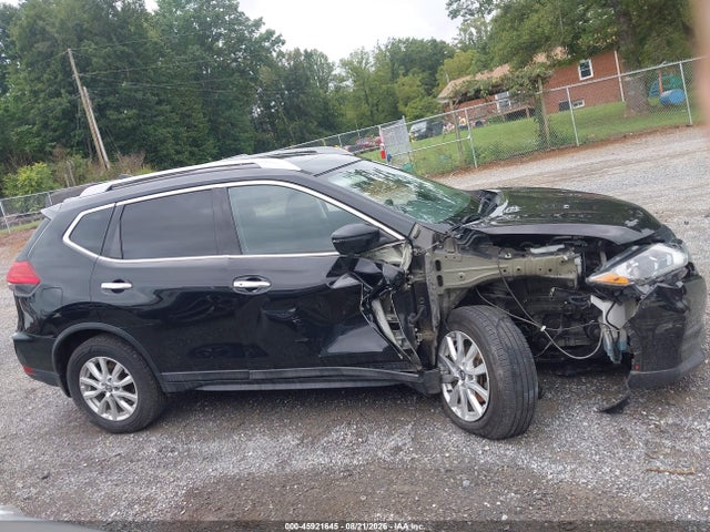 45921645 :رقم المزاد ، 5N1AT2MV8HC832818 vin ، 2017 Nissan Rogue Sv مزاد بيع