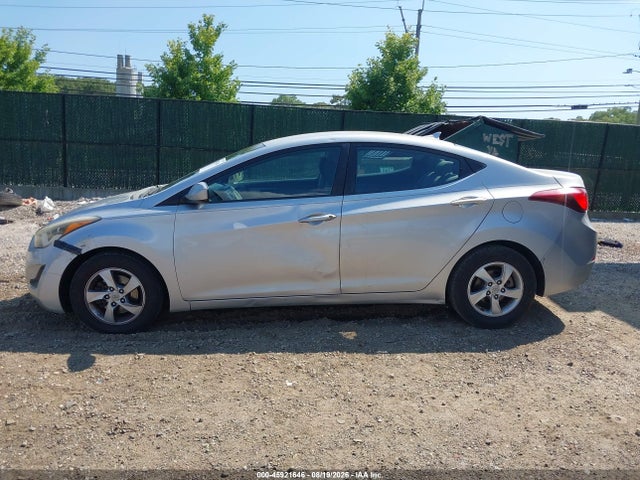 Продажа на аукционе авто 2014 Hyundai Elantra Se, vin: 5NPDH4AE3EH480475, номер лота: 45921646