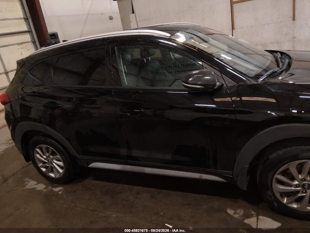 2017 Hyundai Tucson Se Plus მანქანა იყიდება აუქციონზე, vin: KM8J3CA42HU518139, აუქციონის ნომერი: 45921675