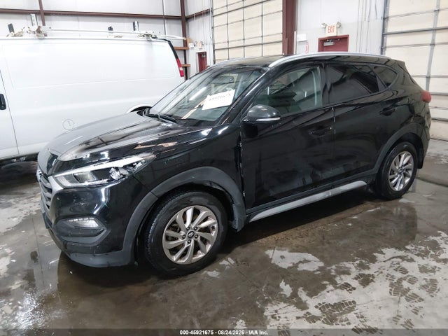 2017 Hyundai Tucson Se Plus მანქანა იყიდება აუქციონზე, vin: KM8J3CA42HU518139, აუქციონის ნომერი: 45921675