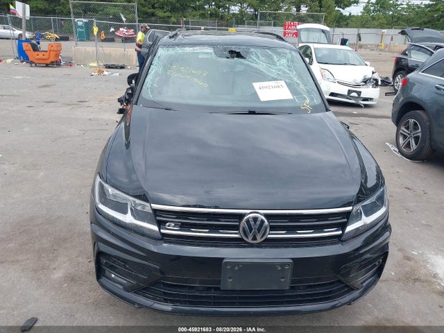 2021 Volkswagen Tiguan მანქანა იყიდება აუქციონზე, vin: 3VV2B7AX6MM093473, აუქციონის ნომერი: 45921683