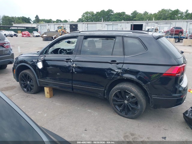 2021 Volkswagen Tiguan მანქანა იყიდება აუქციონზე, vin: 3VV2B7AX6MM093473, აუქციონის ნომერი: 45921683