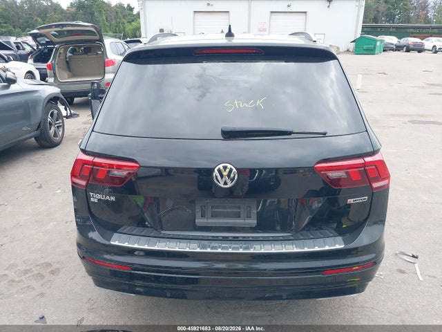 2021 Volkswagen Tiguan მანქანა იყიდება აუქციონზე, vin: 3VV2B7AX6MM093473, აუქციონის ნომერი: 45921683