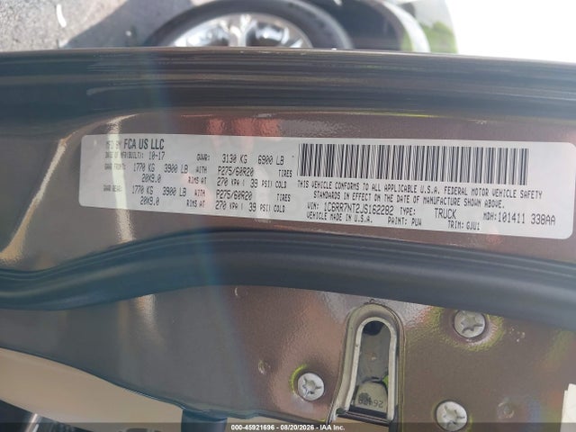 45921696 :رقم المزاد ، 1C6RR7NT2JS162282 vin ، 2018 Ram 1500 Laramie  4x4 5'7 Box مزاد بيع