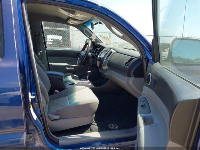 2015 Toyota Tacoma Prerunner V6 მანქანა იყიდება აუქციონზე, vin: 5TFJU4GN7FX075490, აუქციონის ნომერი: 45921705