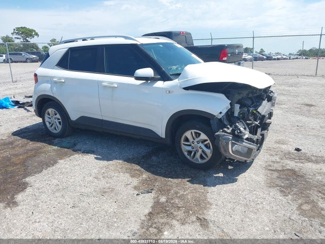 Продажа на аукционе авто 2020 Hyundai Venue Sel, vin: KMHRC8A34LU034845, номер лота: 45921713