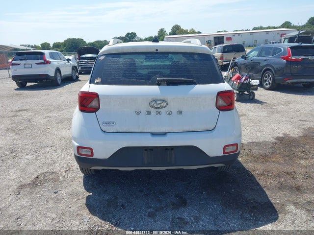 Продажа на аукционе авто 2020 Hyundai Venue Sel, vin: KMHRC8A34LU034845, номер лота: 45921713