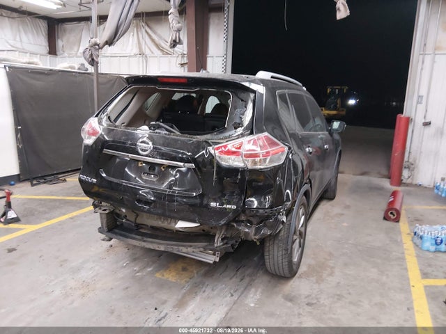 5N1AT2MVXFC876011 Nissan Rogue Sl