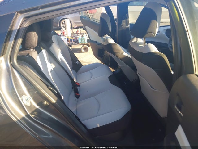 45921745 :رقم المزاد ، JTDL9RFU1L3018432 vin ، 2020 Toyota Prius Le Awd-e مزاد بيع