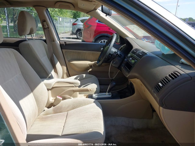Продажа на аукционе авто 2004 Honda Civic Lx, vin: 2HGES16504H514314, номер лота: 45921774