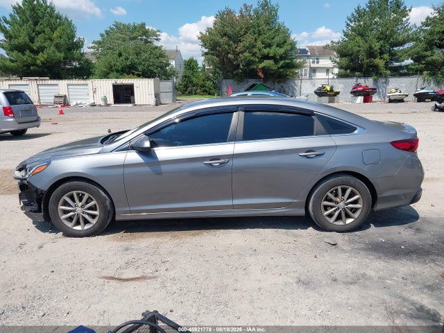 Продажа на аукционе авто 2019 Hyundai Sonata Se, vin: 5NPE24AF0KH757125, номер лота: 45921778