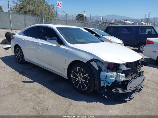 2024 Lexus Es 300h მანქანა იყიდება აუქციონზე, vin: 58ADA1C15RU049374, აუქციონის ნომერი: 45921790