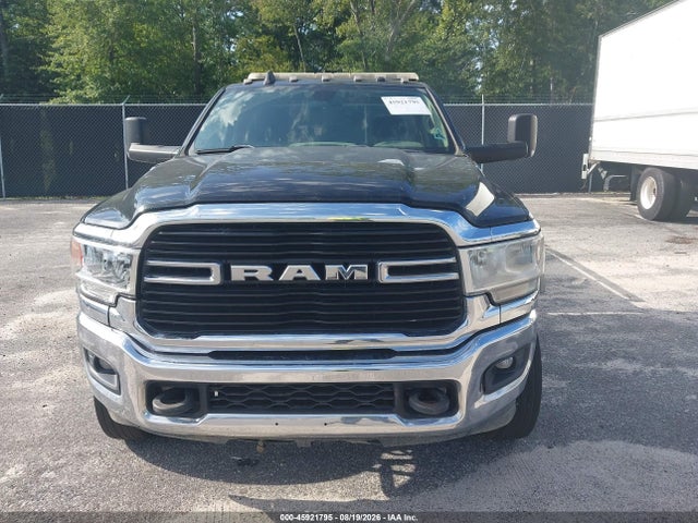 45921795 :رقم المزاد ، 3c7wrmdlxkg595906 vin ، 2019 Ram 5500 مزاد بيع