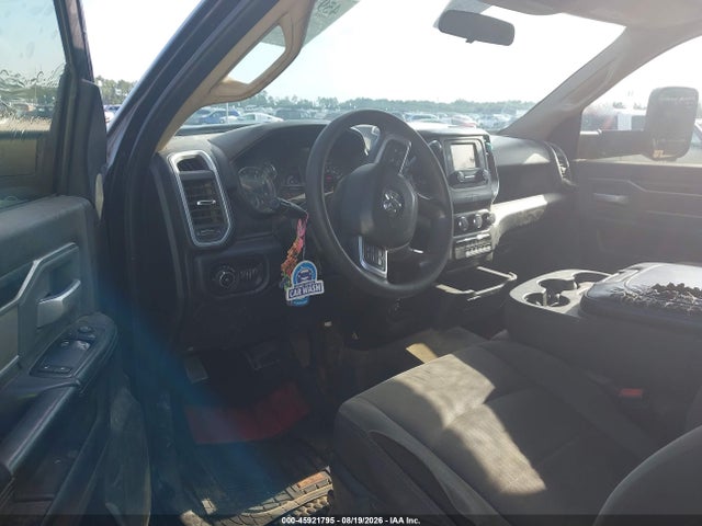 45921795 :رقم المزاد ، 3c7wrmdlxkg595906 vin ، 2019 Ram 5500 مزاد بيع