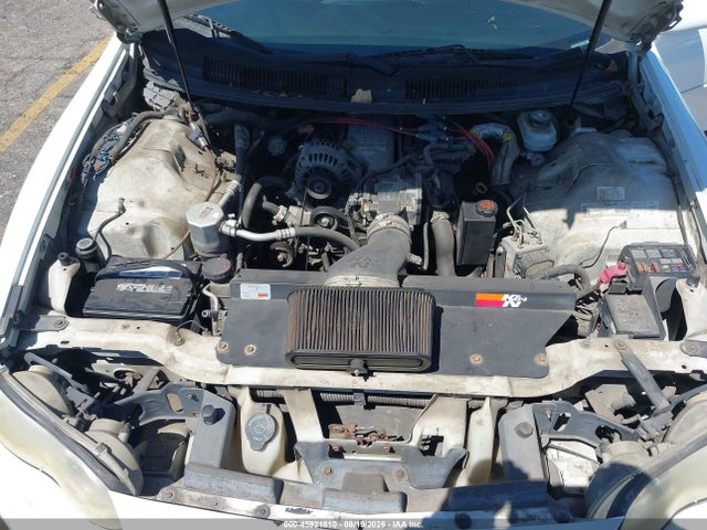 45921810 :رقم المزاد ، 2G1FP22K312118231 vin ، 2001 Chevrolet Camaro مزاد بيع