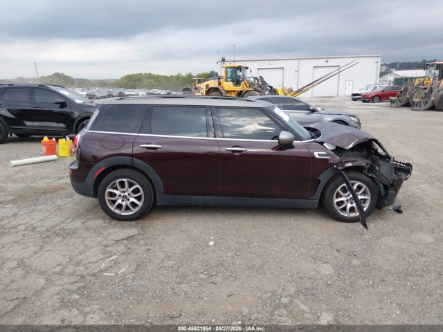 Mini Clubman Cooper 2016 WMWLN5C56G2E31492 Image 13
