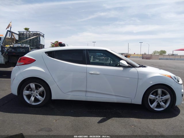 Продажа на аукционе авто 2015 Hyundai Veloster, vin: KMHTC6AD3FU238074, номер лота: 45921865