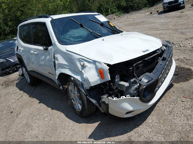 Auction sale of the 2022 Jeep Renegade Latitude 4x4, vin: ZACNJDB19NPN89984, lot number: 45921876