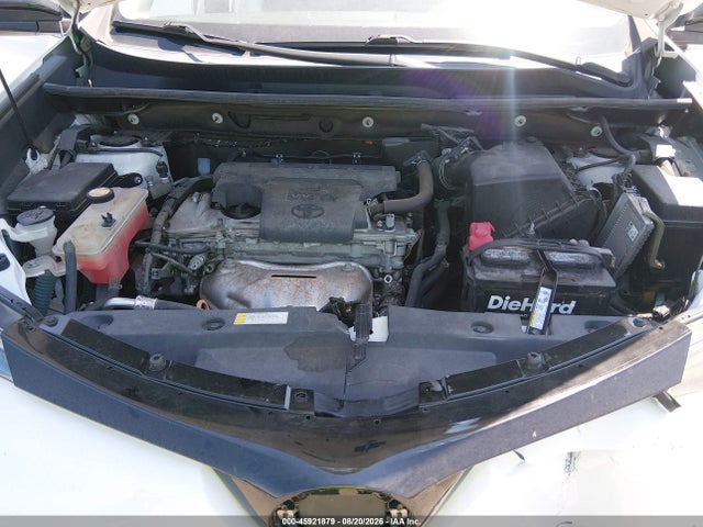 45921879 :رقم المزاد ، 2T3RFREV6JW732063 vin ، 2018 Toyota Rav4 Adventure مزاد بيع