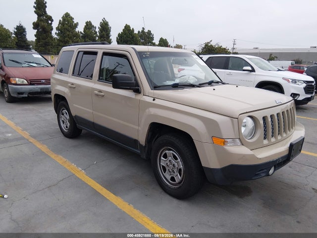 Jeep Patriot Sport 2016 1C4NJPBA6GD774659 zdjęcie główne