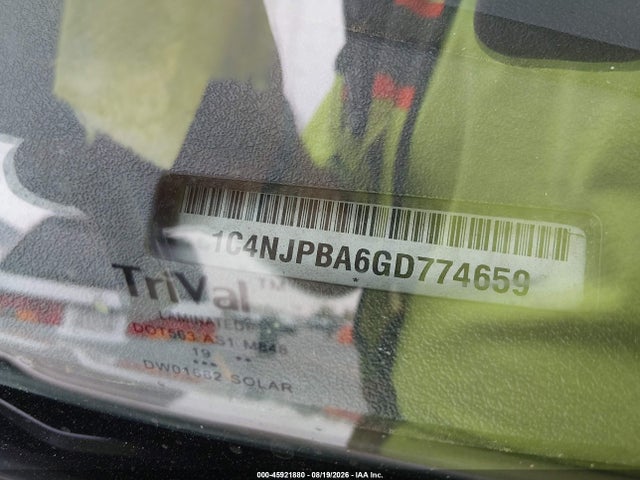 1C4NJPBA6GD774659 Jeep Patriot Sport