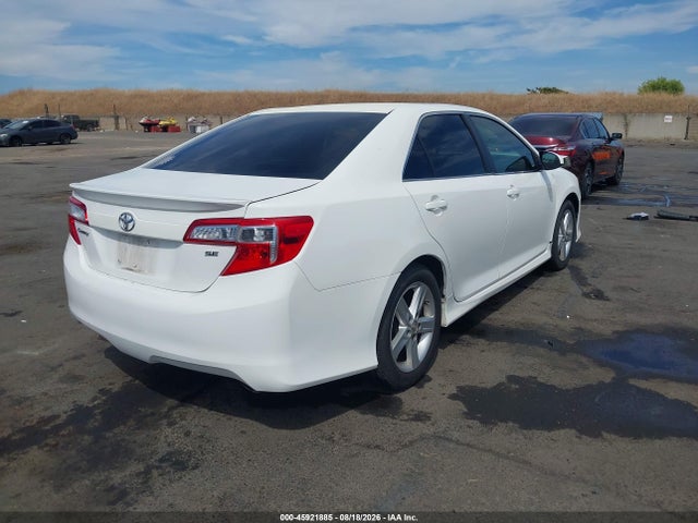 Toyota CAMRY SE 2014 4T1BF1FK3EU350028 Image 4