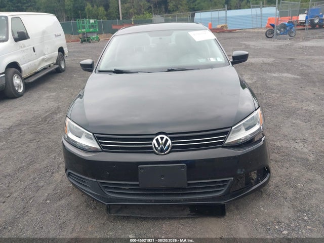 Продажа на аукционе авто 2012 Volkswagen Jetta 2.0l S, vin: 3VW2K7AJ8CM311080, номер лота: 45921921