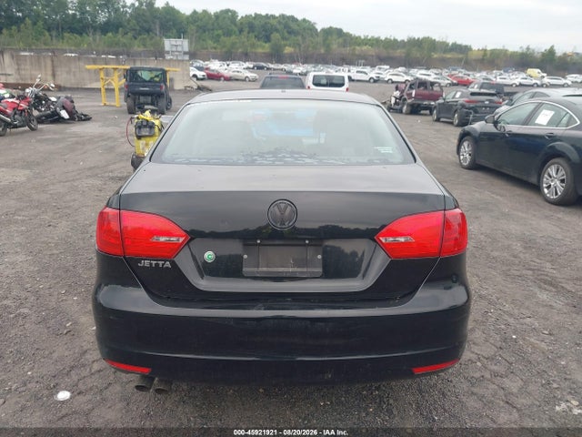 Продажа на аукционе авто 2012 Volkswagen Jetta 2.0l S, vin: 3VW2K7AJ8CM311080, номер лота: 45921921